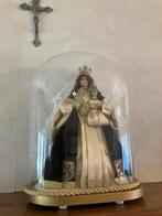Mariabeeld onder stolp, Ophalen