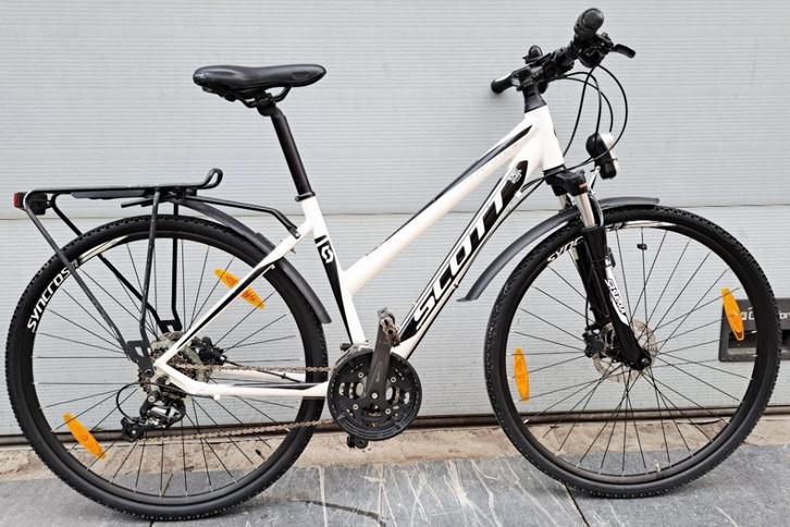 Gravelbike Scott sportster 28pouces prix350€048981/3734, Fietsen en Brommers, Fietsen | Meisjes, Zo goed als nieuw, Handrem, Versnellingen