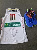 Gesigneerd Shirt + Nike Air Jordans Laure Resimont, Ophalen, Gebruikt