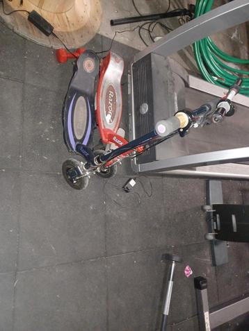 2 razor elektr. kindersteps, Enlèvement