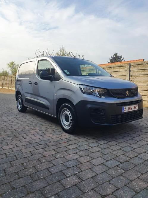 Goed onderhouden Peugeot partner/3zitplaatsen, Auto's, Peugeot, Particulier, Partner, ABS, Airbags, Airconditioning, Alarm, Bluetooth