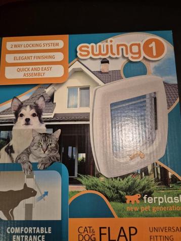 Nieuw honden- en kattenluik Ferplast Swing 1 beschikbaar voor biedingen