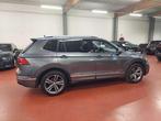 Volkswagen Tiguan Allspace 1.5 TSi - R LINE - 7 PLACES -, Auto's, Volkswagen, Automaat, 1498 cc, Emergency brake assist, https://public.car-pass.be/vhr/7952731b-caf8-4f59-91e9-109aeeb0e145