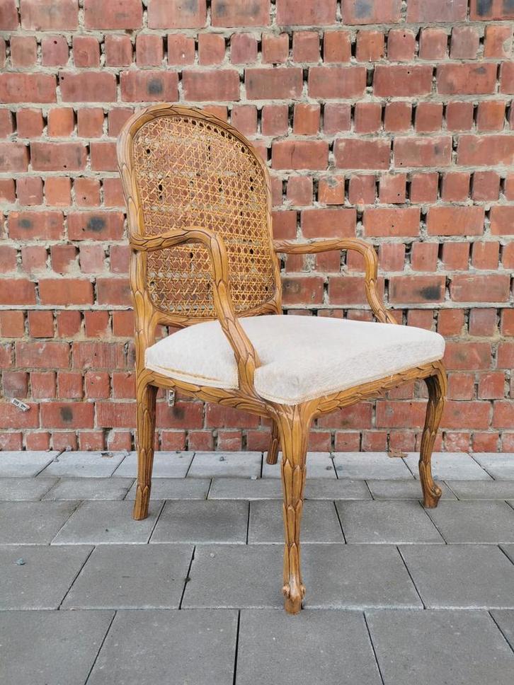 Fauteuil Louis XV, Antiek en Kunst, Antiek | Meubels | Stoelen en Sofa's, Ophalen