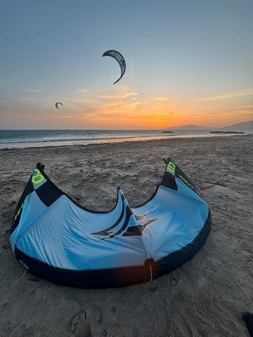 Kites te koop beschikbaar voor biedingen