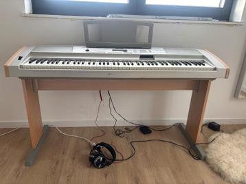 Piano Yamaha DGX 500 Portable Grand, Musique & Instruments, Enlèvement, Utilisé, Autres couleurs, Piano