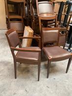 30 café stoelen goede staat leren zitting, Vijf, Zes of meer stoelen, Ophalen of Verzenden, Hout, Bruin