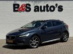 Volvo V40 Cross Country 1.5 T3 Momentum Ocean Race Cruise co, Auto's, Volvo, Zwart, Blauw, 128 g/km, Bedrijf