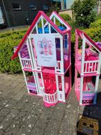 Mattel barbie huis met toebehoren en lift, Ophalen, Zo goed als nieuw, Poppenhuis