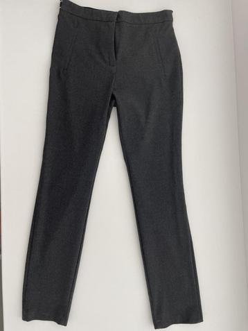 Grijze geklede broek maat 36 beschikbaar voor biedingen