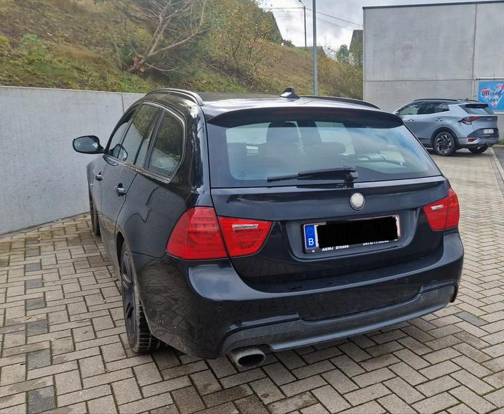 BMW 318i Touring M Pack- nieuwe motor, Auto's, BMW, Particulier, 3 Reeks, Airconditioning, Boordcomputer, Centrale vergrendeling