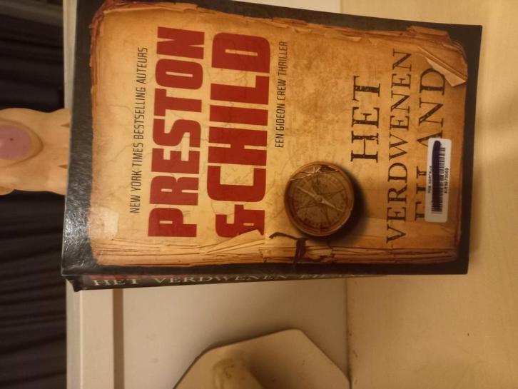 Preston & Child - Het verdwenen eiland, Boeken, Thrillers, Zo goed als nieuw, Ophalen of Verzenden