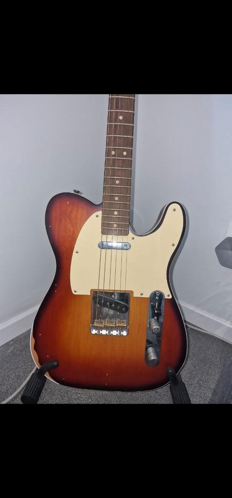 Fender Jason Isbell Custom Telecaster MET AMP, Muziek en Instrumenten, Snaarinstrumenten | Gitaren | Elektrisch, Zo goed als nieuw