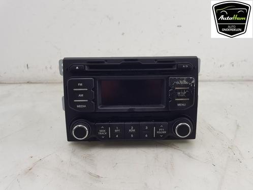 RADIO Kia Rio III (UB) (01-2011/12-2017) (|961701W700CA|), Auto-onderdelen, Overige Auto-onderdelen, Kia, Gebruikt