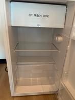 Kleine frigo met vriesvakje domo ( augustus 2023), Elektronische apparatuur, Koelkasten en IJskasten, Ophalen, Zo goed als nieuw