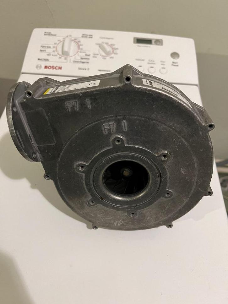 EBM Papst verbrandingsluchtventilator, Elektronische apparatuur, Ventilatoren, Zo goed als nieuw, Overige, Ophalen of Verzenden