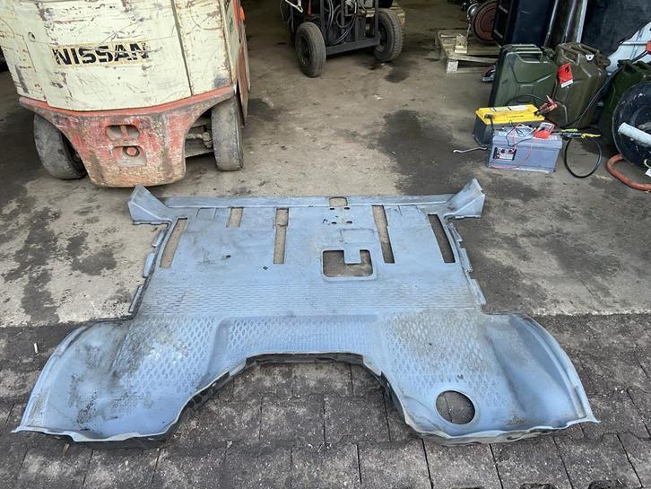 Iveco daily vloermat, Auto-onderdelen, Interieur en Bekleding