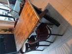 Vintage tafel met oude café stoelen, Huis en Inrichting, Ophalen of Verzenden, Zo goed als nieuw
