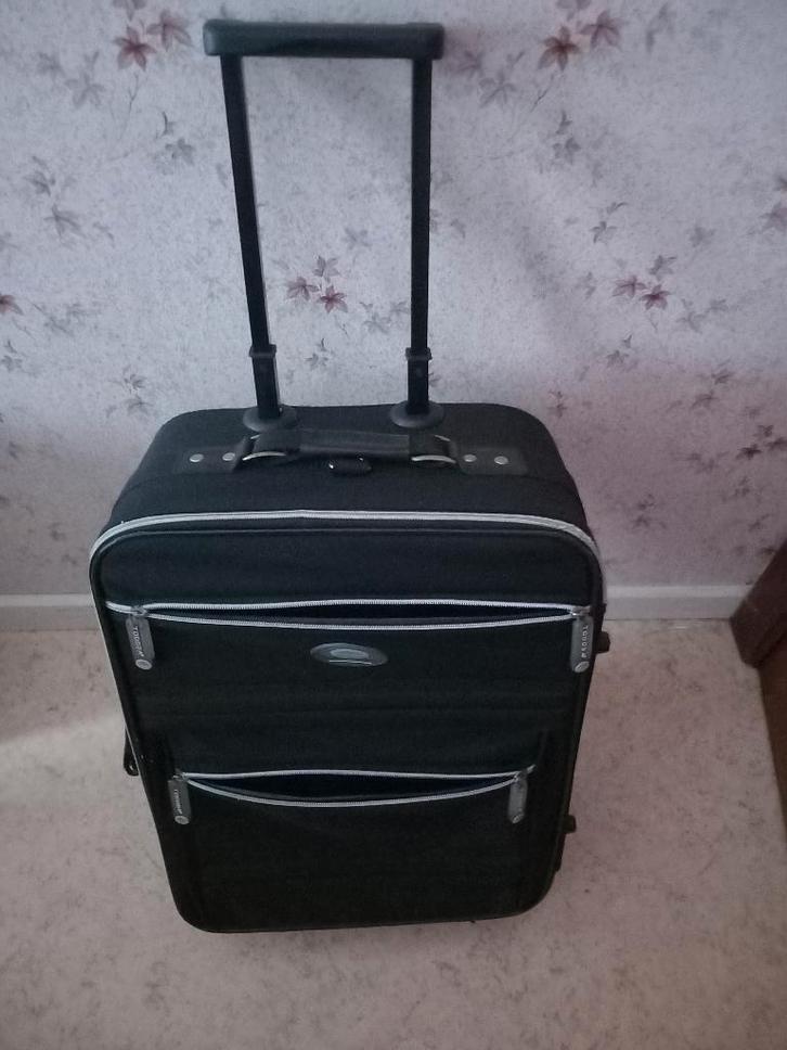 lot de valises de voyage ou séparément - neuves - 3 pièces, Bijoux, Sacs & Beauté, Valises, Neuf, Enlèvement ou Envoi