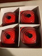 4 petites cocottes Le Creuset, Keramiek, Overige typen, Ophalen of Verzenden, Zo goed als nieuw