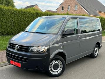Vw T5 Transporter 2.0TDI 2015//9Places//MINIBUS//CLIM//DSG, Auto's, Bestelwagens en Lichte vracht, Automaat, Euro 5, Volkswagen