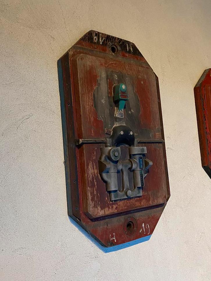 Antieke houten mal automobile groot, Antiek en Kunst, Kunst | Beelden en Houtsnijwerken, Ophalen