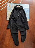 Nike tech, Kleding | Heren, Sportkleding, Maat 48/50 (M), Zwart, Ophalen of Verzenden, Zo goed als nieuw