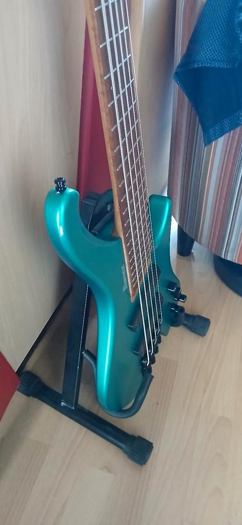 Ibanez EHB 1005 sms, Muziek en Instrumenten, Snaarinstrumenten | Gitaren | Bas, Gebruikt, Ophalen