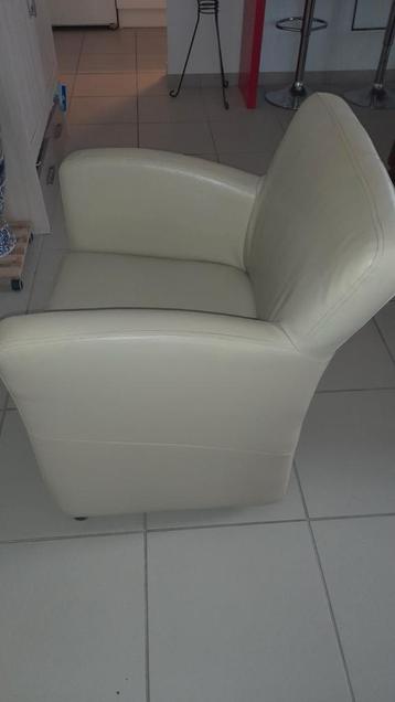 Lot de 4 fauteuils club cuir blanc casser pour salon 