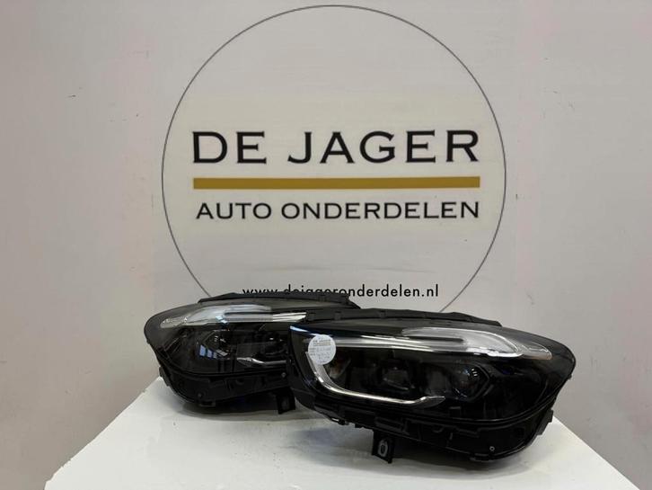 B KLASSE W247 FACELIFT MB KOPLAMPEN A2479061504 A2479061604, Auto-onderdelen, Verlichting, Mercedes-Benz, Gebruikt