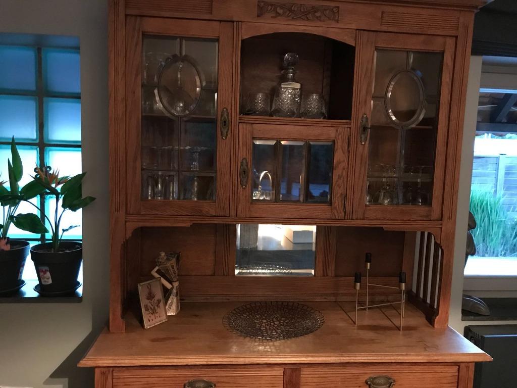 Antieke kast, Ophalen