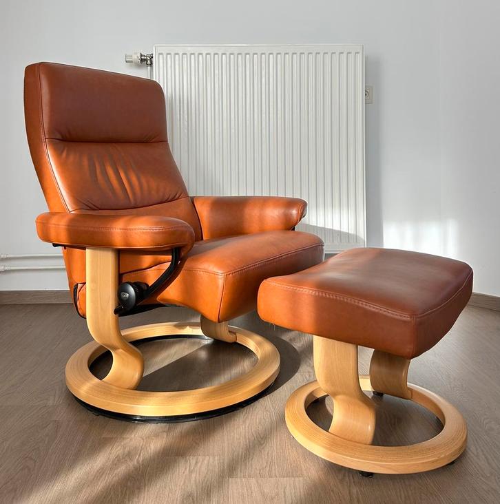 Stressless Design Fauteuil incl. Voetenbank, Huis en Inrichting, Fauteuils, Zo goed als nieuw, Ophalen