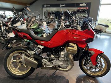 Moto Guzzi V 100 MANDELLO ROSSO MAGMA beschikbaar voor biedingen