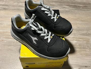 Werkschoenen Utility-Diadora maat 44 ( Nieuw ) beschikbaar voor biedingen