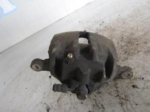 REMKLAUW LINKS VOOR Rover 200 (RF) (01-1995/03-2000), Auto-onderdelen, Remmen en Aandrijving, Rover, Gebruikt