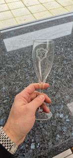 Champagne glazen, Verzamelen, Ophalen