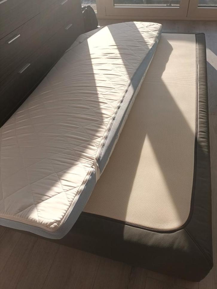 Matras + matrastopper, Huis en Inrichting, Slaapkamer | Matrassen en Bedbodems, Matras, Ophalen