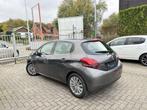 Peugeot 208 1.2i Benzine Allure CarPlay * 1 JAAR GARANTIE *, Auto's, Voorwielaandrijving, 4 deurs, Stof, Gebruikt