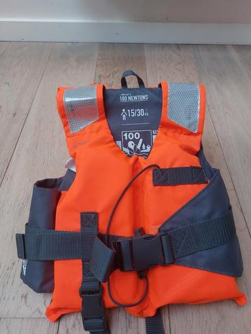 Lifejacket reddingsvest Tribot beschikbaar voor biedingen