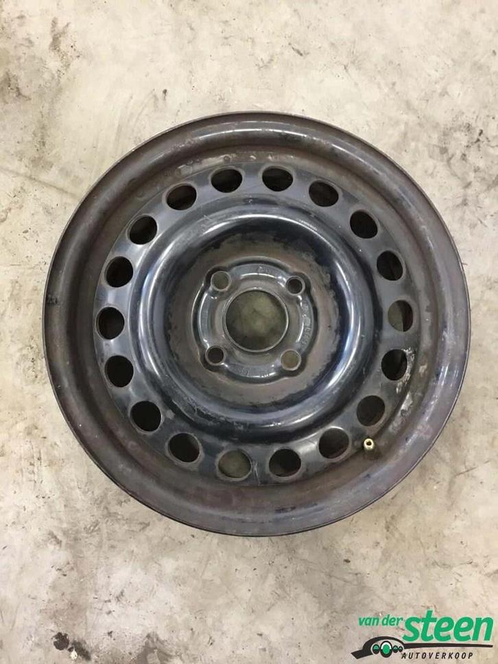 Stalen 4 x 100 naafgat 66,6 mm ET49 velg, Auto-onderdelen, Banden en Velgen, Band(en), 14 inch, Gebruikt, Ophalen of Verzenden