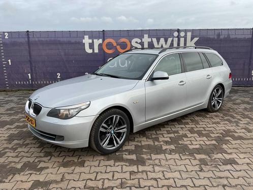 2009 - BMW - 5-serie Touring - 525xd Bns Edition II - Person, Auto's, BMW, Bedrijf, 5 Reeks, Diesel, Euro 4, Break, Automaat, Gebruikt