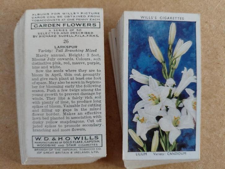 Garden Flowers complete set 50 chromos bloemen 1939 Wills, Verzamelen, Foto's en Prenten, Prent, Natuur, Voor 1940, Ophalen of Verzenden