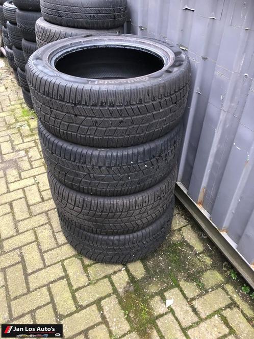 Winterbanden set van continental 235/70/20, Auto-onderdelen, Banden en Velgen, Band(en), Winterbanden, 20 inch, 285 mm, Personenwagen