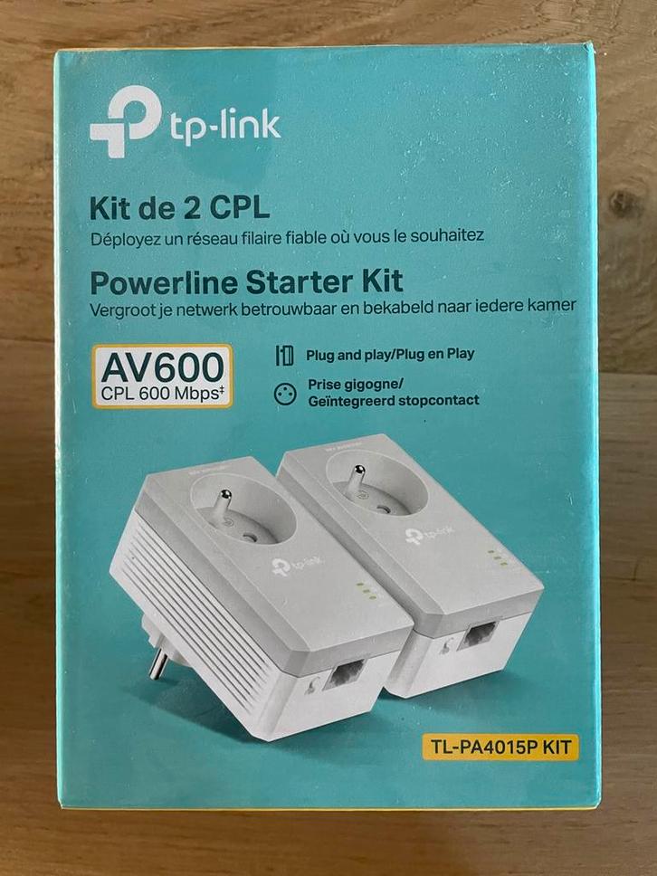 TP-Link AV600 Powerline Starter Kit (TL-PA4015P), Computers en Software, Netwerk switches, Zo goed als nieuw, Ophalen of Verzenden