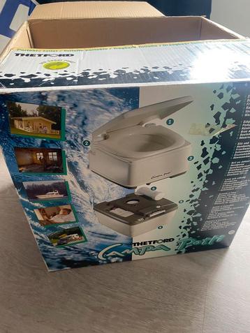 Draagbaar toilet  beschikbaar voor biedingen