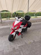 Scooter 125cc, Motoren, Scooter, Particulier, 125 cc, 11 kW of minder