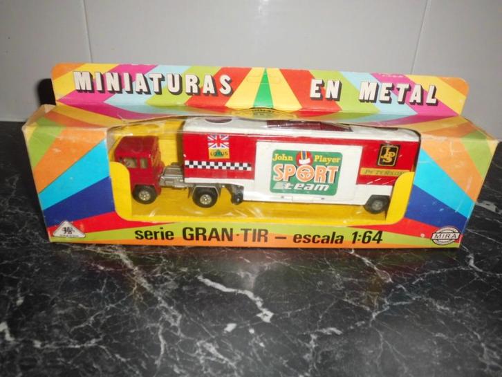 een oud model van mira nog in de doos, Hobby en Vrije tijd, Modelauto's | Overige schalen, Zo goed als nieuw, Bus of Vrachtwagen