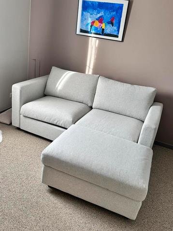 Slaapbank + voetenbank met bergruimte + extra matras topper beschikbaar voor biedingen