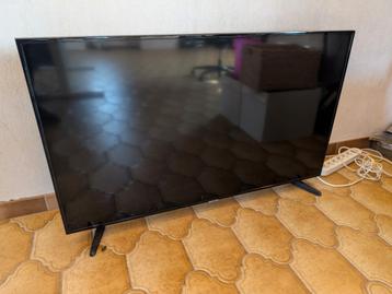 Samsung UE50NU7092 / 50" Smart TV in perfecte staat beschikbaar voor biedingen