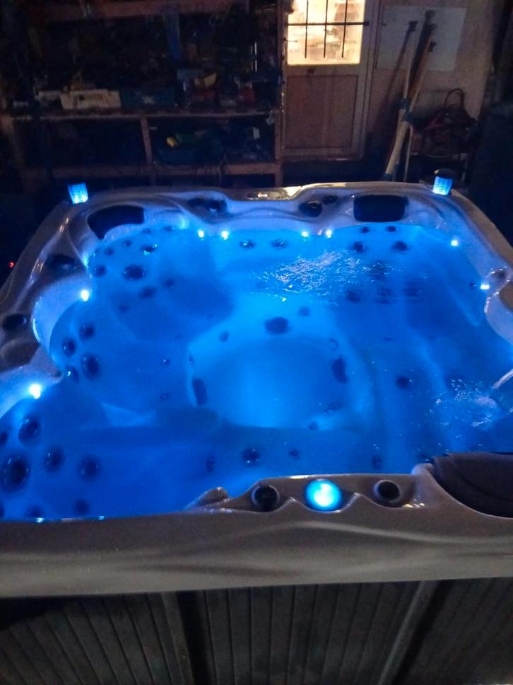 Sauna jacuzzi livré gratuitement, Jardin & Terrasse, Accessoires de piscine, Enlèvement ou Envoi